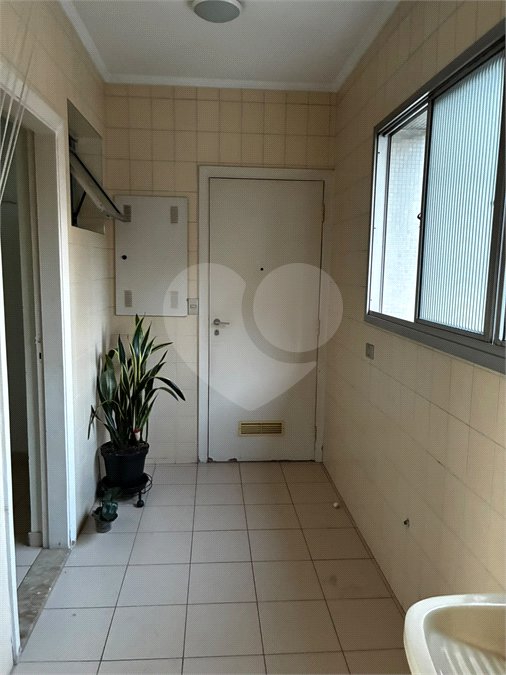 Apartamento à venda com 4 quartos, sendo 2 suítes, em Aclimação, São Paulo, SP