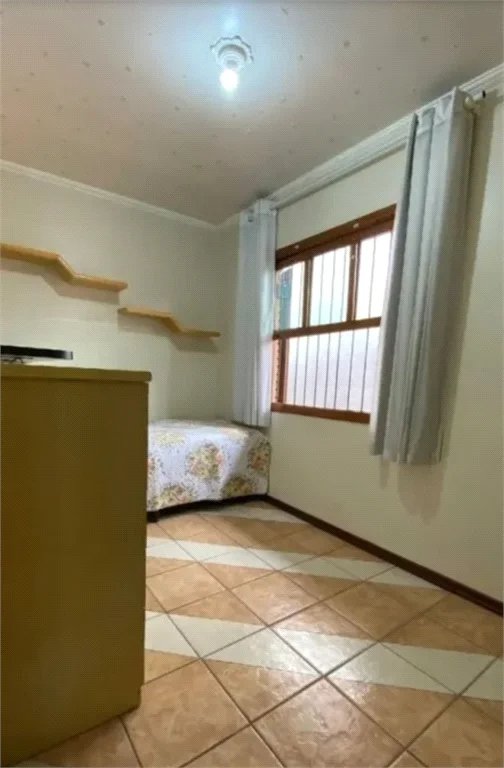 Sobrado à venda com 3 quartos, sendo 1 suíte,  em Jardim Ester, São Paulo, SP