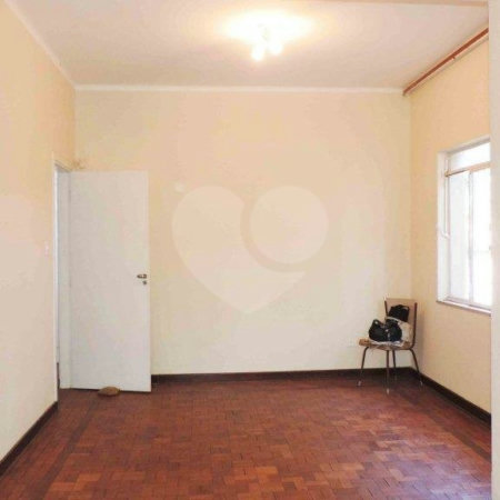 Sobrado à venda com 3 quartos, sendo 1 suíte, em Brooklin Velho, São Paulo, SP