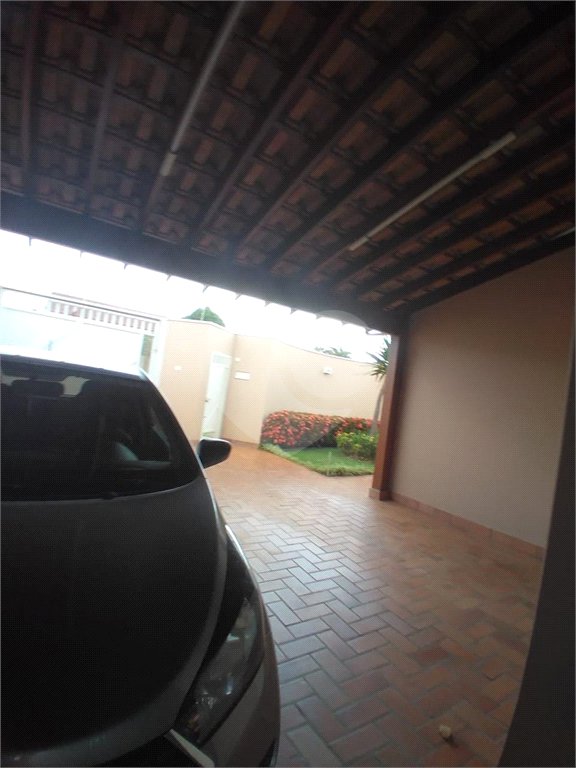 Casa à venda com 4 quartos, sendo 2 suítes, em Jardim Adalgisa, Araraquara, SP