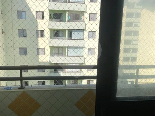 Apartamento à venda com 3 quartos, sendo 1 suíte,  em Vila Palmeiras, São Paulo, SP