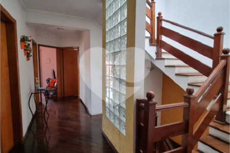 Sobrado à venda com 4 quartos, sendo 2 suítes, em Vila Mazzei, São Paulo, SP