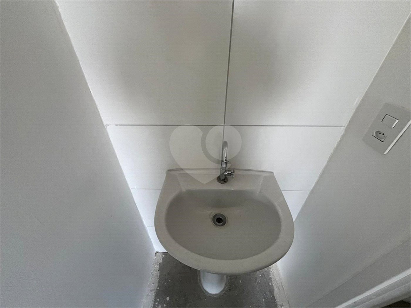 Apartamento à venda com 2 quartos, sendo 1 suíte, em Vila Mazzei, São Paulo, SP