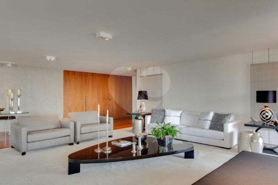 Apartamento à venda com 4 suítes em Morumbi, São Paulo, SP