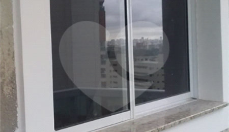 Sobrado à venda com 2 quartos, sendo 1 suíte,  em Santa Teresinha, São Paulo, SP