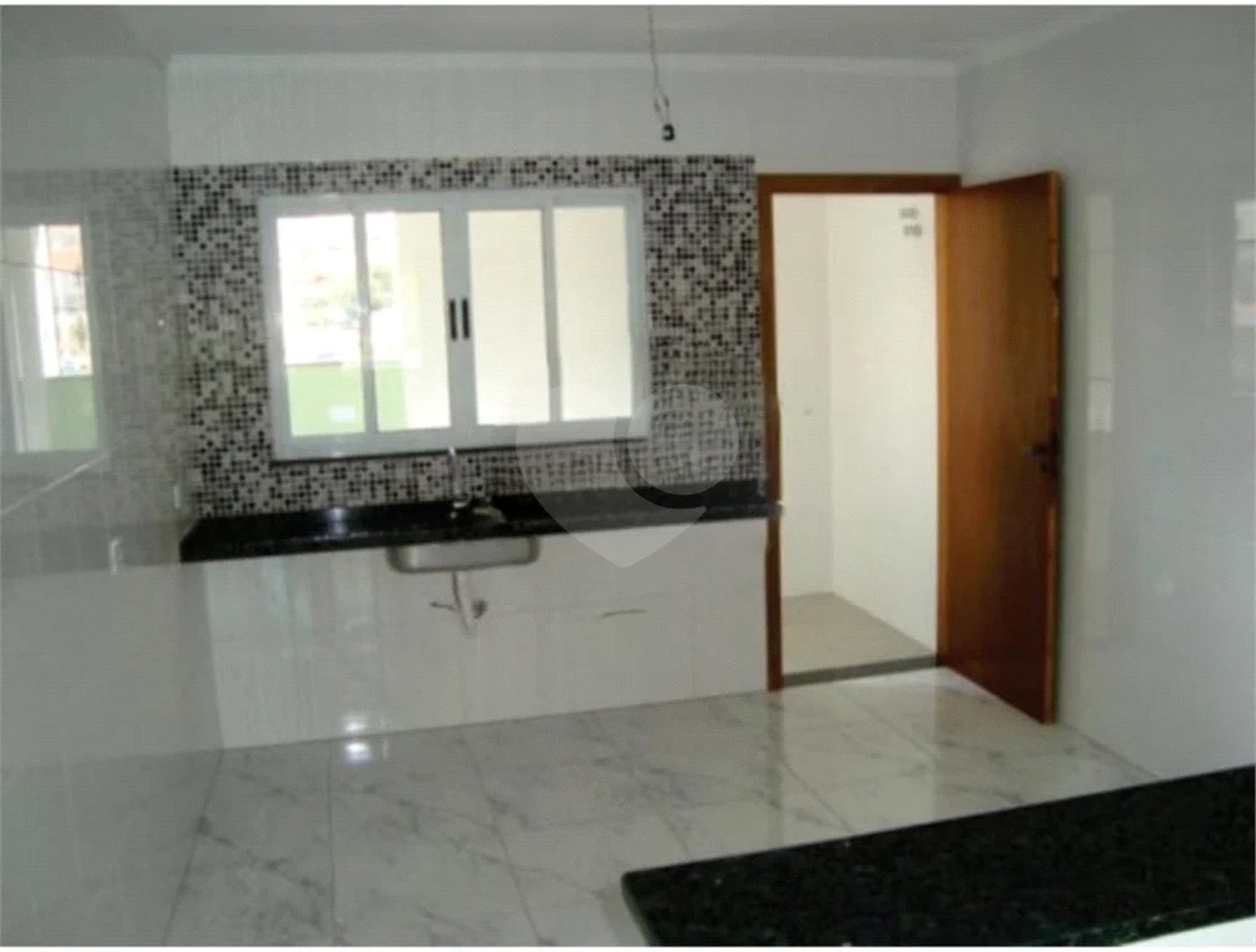 Sobrado à venda com 3 quartos, sendo 1 suíte, em Vila Mazzei, São Paulo, SP