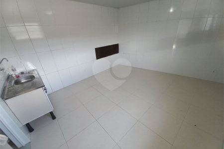 Casa à venda com 5 quartos, sendo 1 suíte, em Jardim Novo Taboão, São Paulo, SP