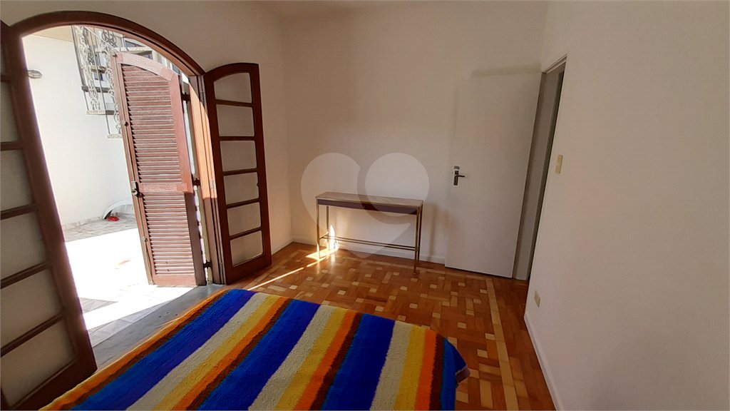 Sobrado à venda com 4 quartos, sendo 1 suíte,  em Planalto Paulista, São Paulo, SP