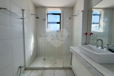 Apartamento à venda com 5 quartos, sendo 3 suítes, em Tijuca, Rio de Janeiro, RJ