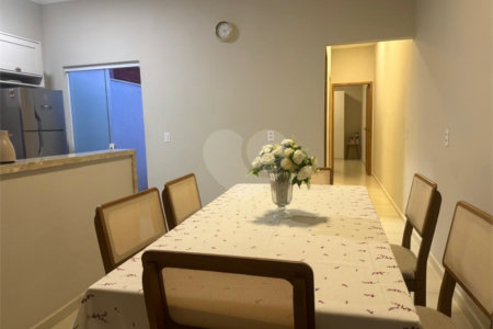 Casa à venda com 2 quartos em Jardim Monte Santo, Itapetininga, SP