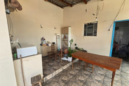 Casa à venda com 3 quartos em Vila Arruda, Itapetininga, SP