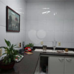 Apartamento à venda com 3 quartos, sendo 1 suíte, no Centro, Araraquara, SP