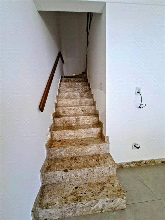 Casa à venda com 3 quartos, sendo 2 suítes, em Orla Norte, Porto Seguro, BA
