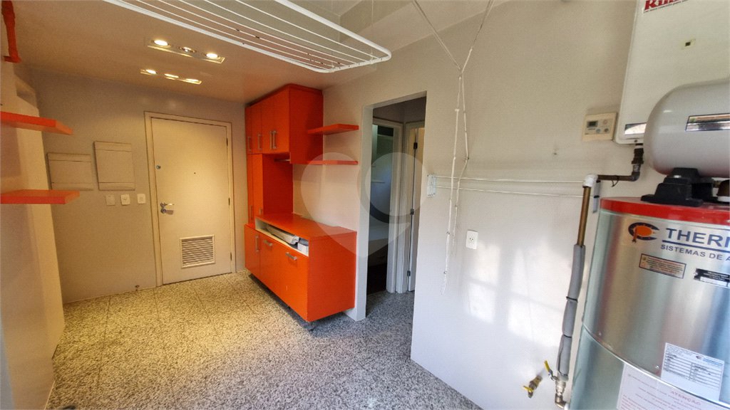 Apartamento para alugar com 6 quartos, sendo 4 suítes,  em Panamby, São Paulo, SP