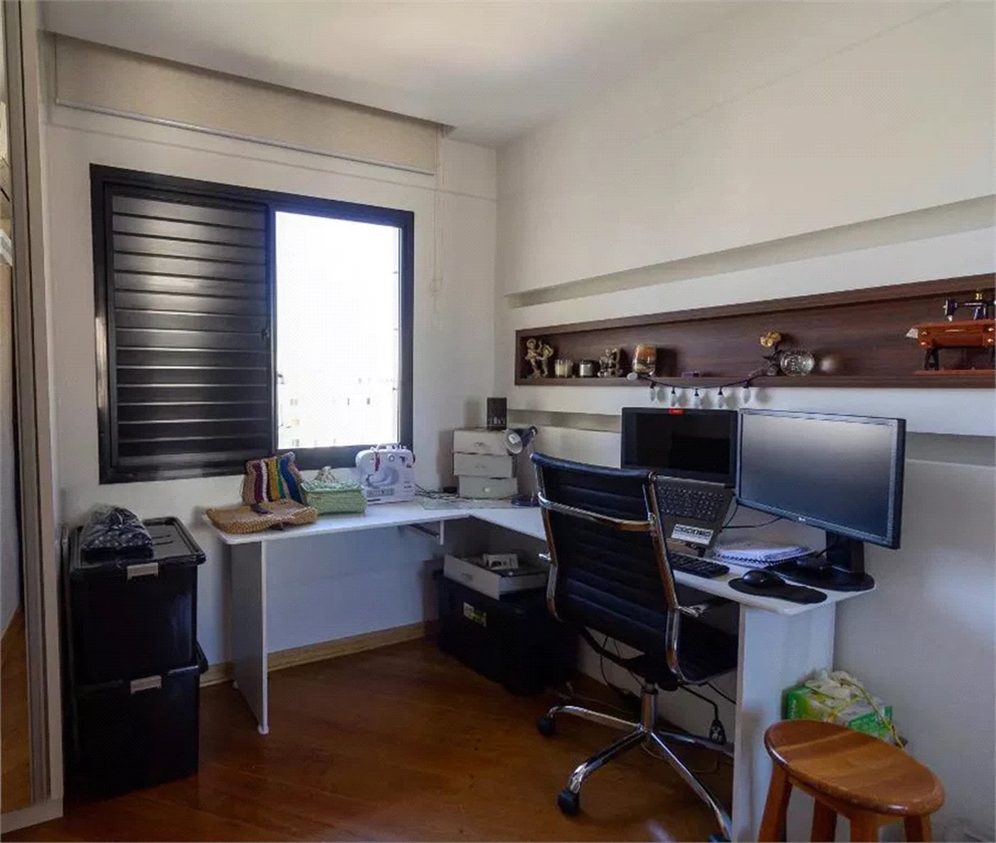 Apartamento à venda com 4 quartos, sendo 2 suítes, em Cidade São Francisco, São Paulo, SP