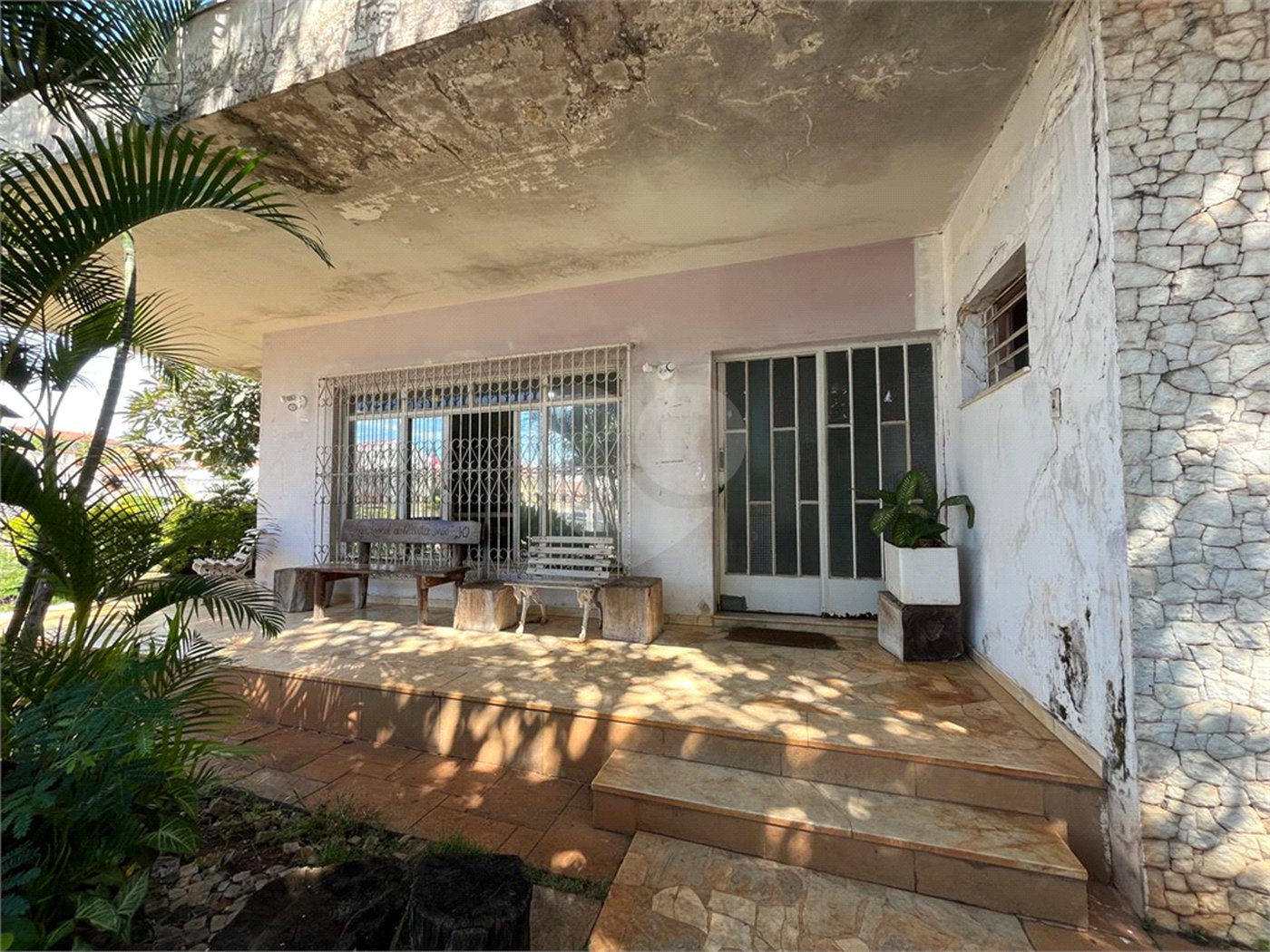 Casa à venda com 4 quartos, sendo 1 suíte,  em Vila Rosa, Itapetininga, SP