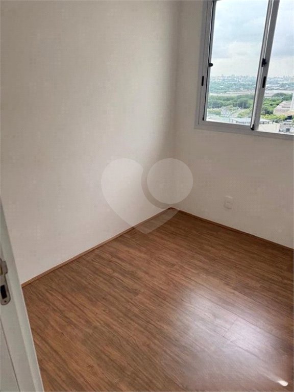Apartamento à venda com 2 quartos em Parque Industrial Tomas Edson, São Paulo, SP