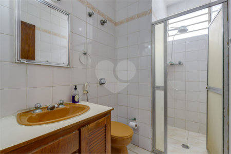 Casa Térrea à venda com 3 quartos, sendo 1 suíte,  em Brooklin Velho, São Paulo, SP