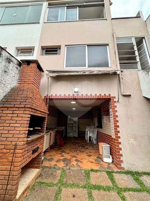 Sobrado à venda com 3 quartos, sendo 1 suíte, em Parada Inglesa, São Paulo, SP