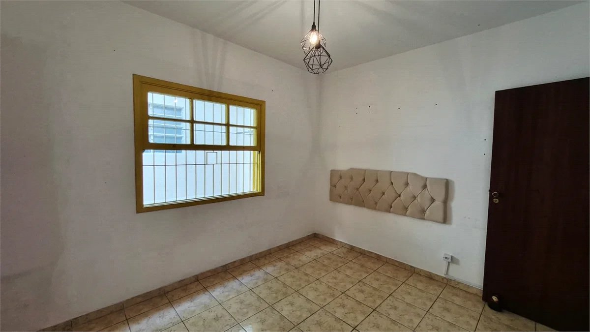 Casa à venda com 2 quartos em Jardim Rosa Maria, São Paulo, SP