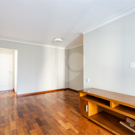 Apartamento para alugar com 2 quartos, sendo 1 suíte, em Cerqueira César, São Paulo, SP
