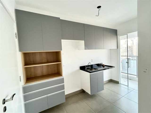 Apartamento à venda com 2 quartos, sendo 1 suíte,  em Brooklin, São Paulo, SP