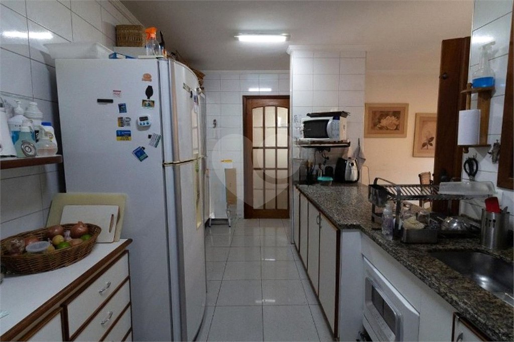 Casa à venda com 3 suítes em Jardim das Vertentes, São Paulo, SP