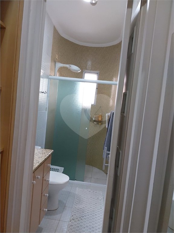 Casa à venda com 3 quartos, sendo 1 suíte, no condomínio Villagio Esperanza, Guarulhos - SP