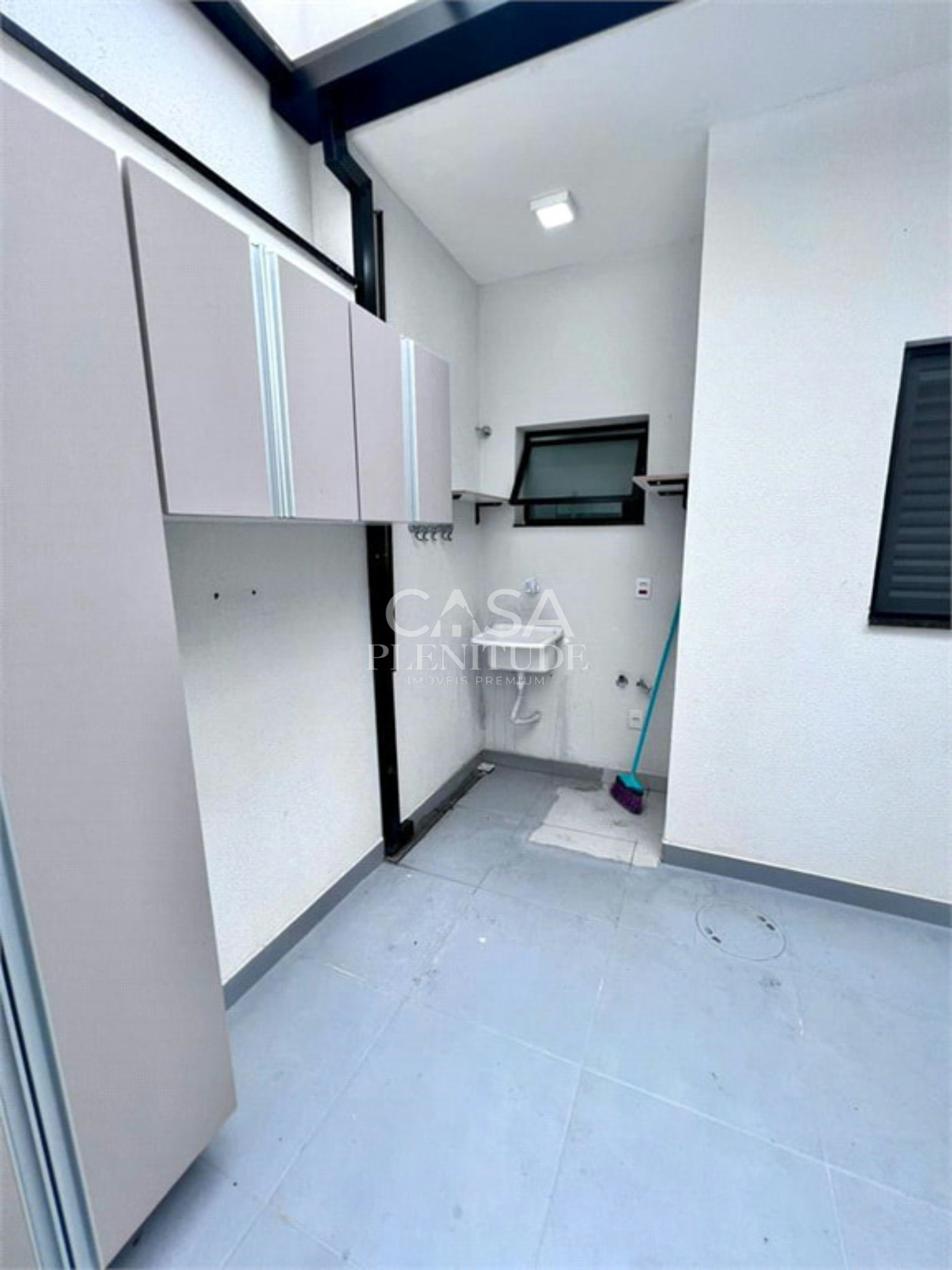 Terreno em condomínio à venda com 3 quartos, sendo 1 suíte, em Cajuru do Sul, Sorocaba, SP