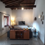 Casa à venda ou para alugar com 3 quartos, sendo 1 suíte, no condomínio Recanto Florido, Vinhedo - SP