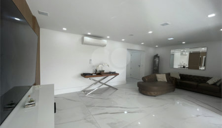 Apartamento à venda com 2 suítes em Barra Funda, São Paulo, SP