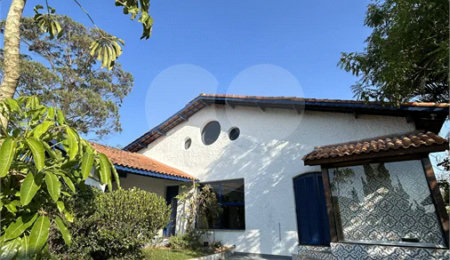 Casa para alugar com 3 quartos, sendo 1 suíte,  no condomínio Alpes da Cantareira, Mairiporã - SP