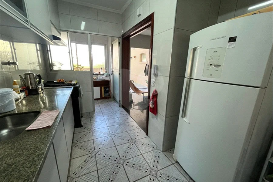 Apartamento Garden com 195 m² de Área Útil, 3 Dormitórios e 2 Vagas