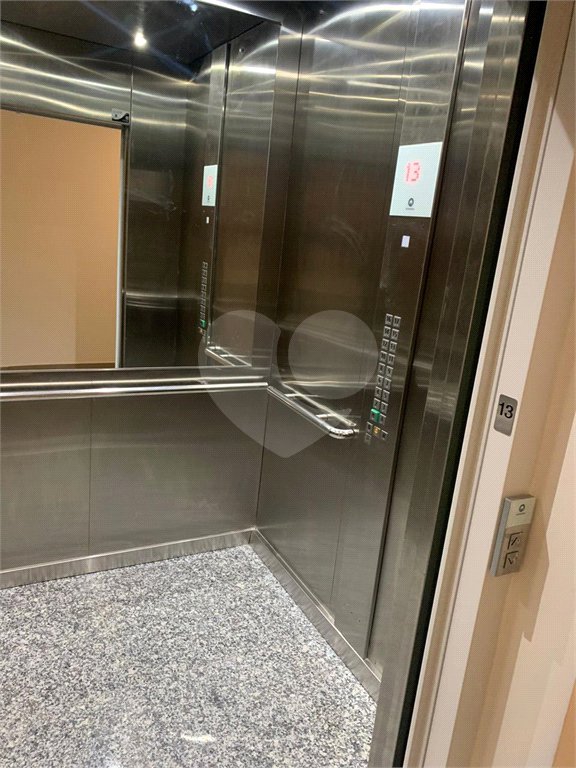 Apartamento Studio para locação no Brás de 19 metros quadrados mobiliado.