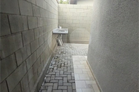 CASA TÉRREA EM ATIBAIA 2 DORMITÓRIOS EM CONDOMÍNIO FECHADO