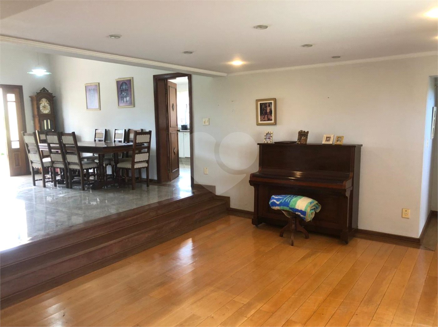 Casa para venda no Condomínio Parque Faber 1