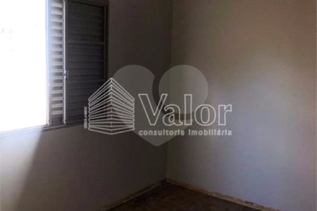 Casa térrea para venda na Vila Monteiro