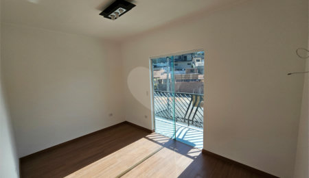 Casa à venda com 3 quartos, sendo 1 suíte,  em Jardim Maristela, Atibaia, SP