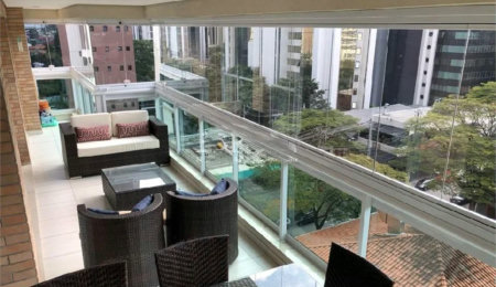 Apartamento à venda com 4 suítes em Cidade Monções, São Paulo, SP