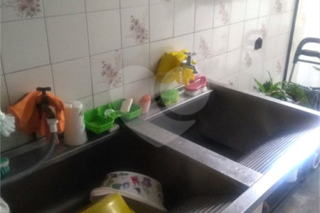 Casa à venda com 3 quartos, sendo 1 suíte, em Parque Continental, São Paulo, SP