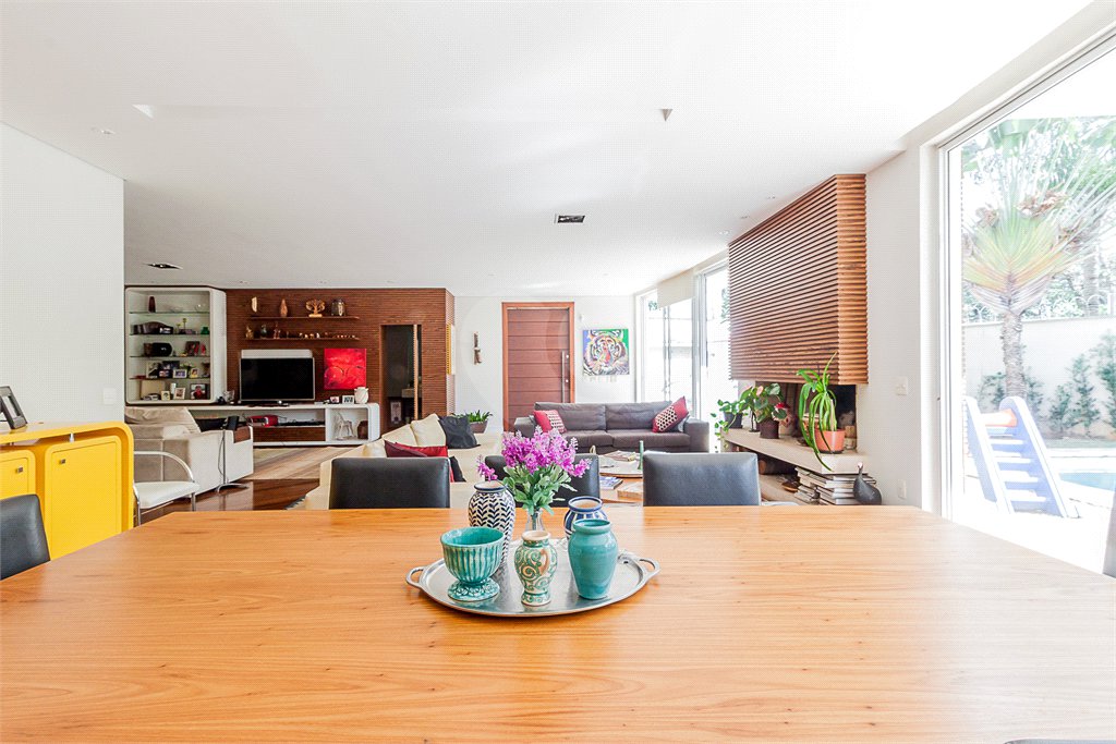 Casa à venda com 4 suítes em Alto da Lapa, São Paulo, SP