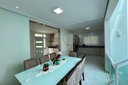 Casa à venda ou para alugar com 6 quartos, sendo 1 suíte, em Residencial/Comercial, Guarulhos, SP