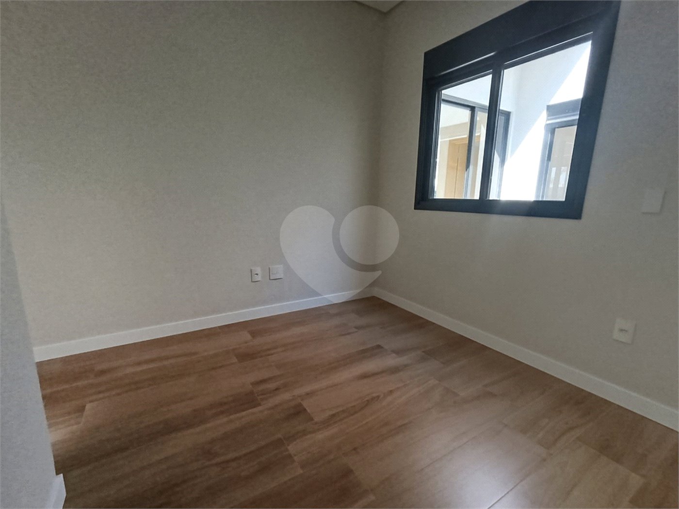 Casa à venda com 3 suítes no condomínio Villa Sapezal, Indaiatuba - SP