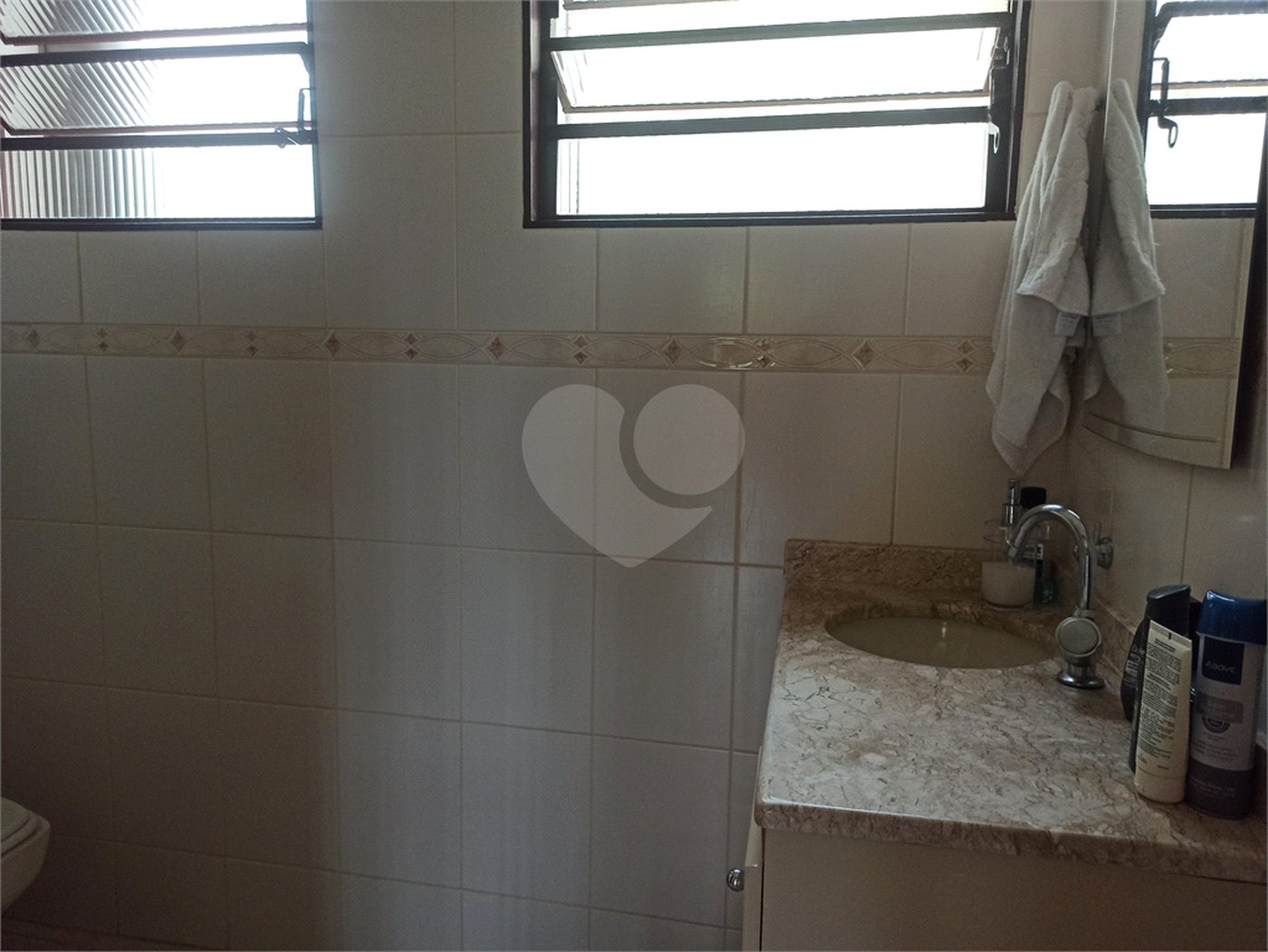 Sítio à venda com 13 quartos, sendo 4 suítes,  em Portão, Atibaia, SP