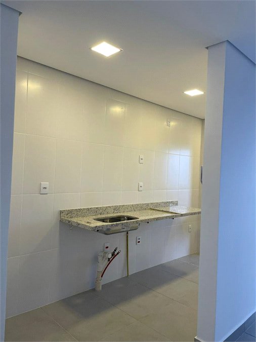 Apartamento para alugar com 2 quartos, sendo 1 suíte, em Jardim Guarujá, Sorocaba, SP