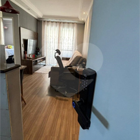 Apartamento à venda com 2 quartos, sendo 1 suíte, em Jardim Rosa de Franca, Guarulhos, SP