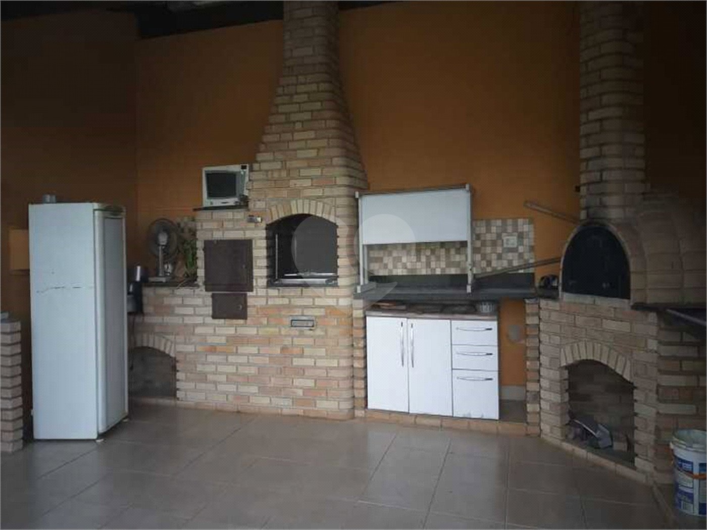 Casa à venda ou para alugar com 3 quartos, sendo 2 suítes, no condomínio Jardim da Montanha I, Mairiporã - SP
