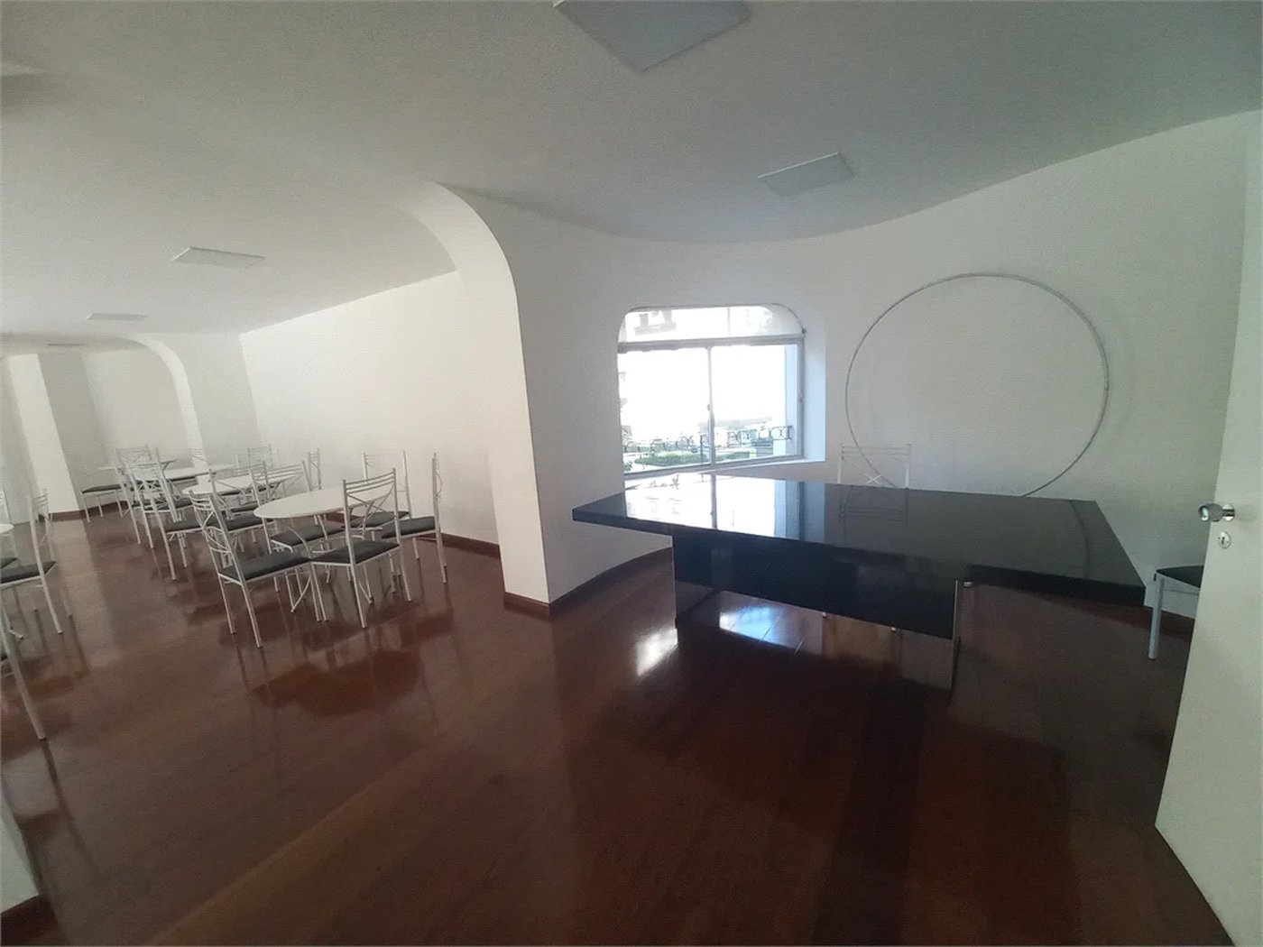 Apartamento à venda com 3 quartos, sendo 1 suíte,  em Vila Andrade, São Paulo, SP