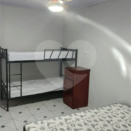 Casa à venda com 3 quartos, sendo 1 suíte, no condomínio Residencial Terras de Vera Cruz, Vera Cruz - SP