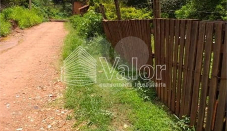 Chácara à venda com 3 quartos em Jardim Medeiros, São Carlos, SP